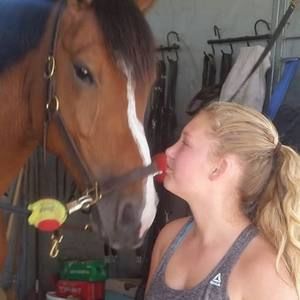 Meet your Posher, Yasmin